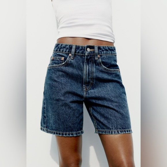 TRF Mid rise denim short - Picture 2 of 7